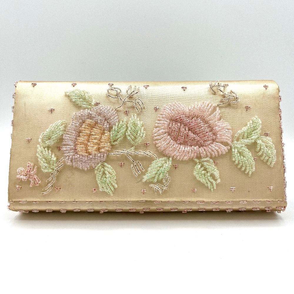 VTG 3D Beaded Floral Convertible Clutch